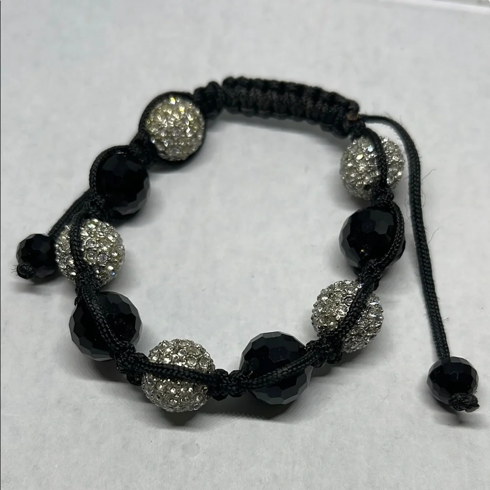 Adjustable Black glass and Silver tone pace rhinestone Beaded Bracelet